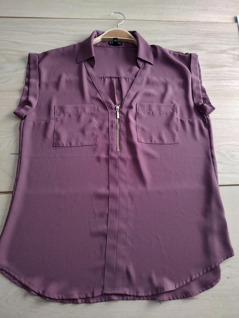 Express Womens Zip-Front Cap Sleeve Blouse - Mauve - Picture 5 of 11